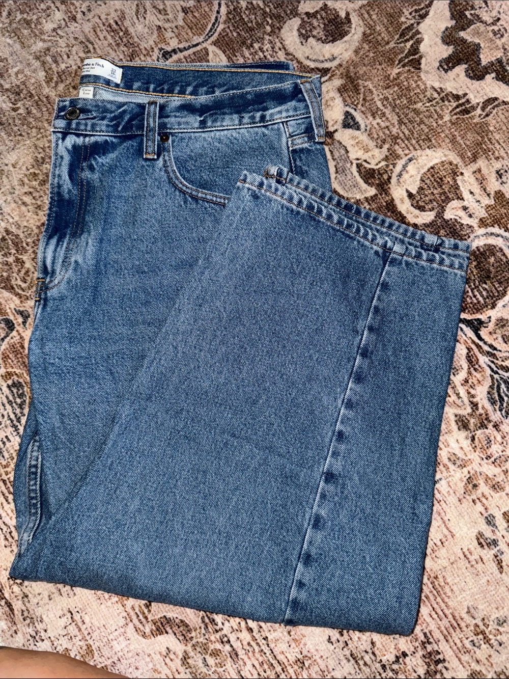 Abercrombie & Fitch Women's Straight-Leg Jeans in Blue Denim